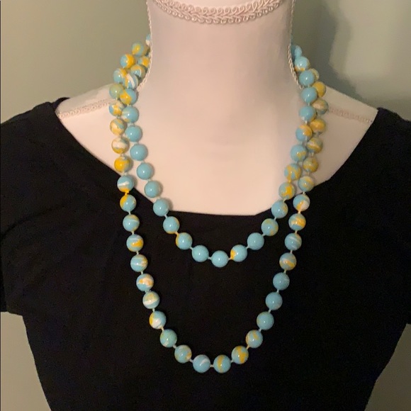 Necklace Blue , yellow and white - Picture 7 of 8